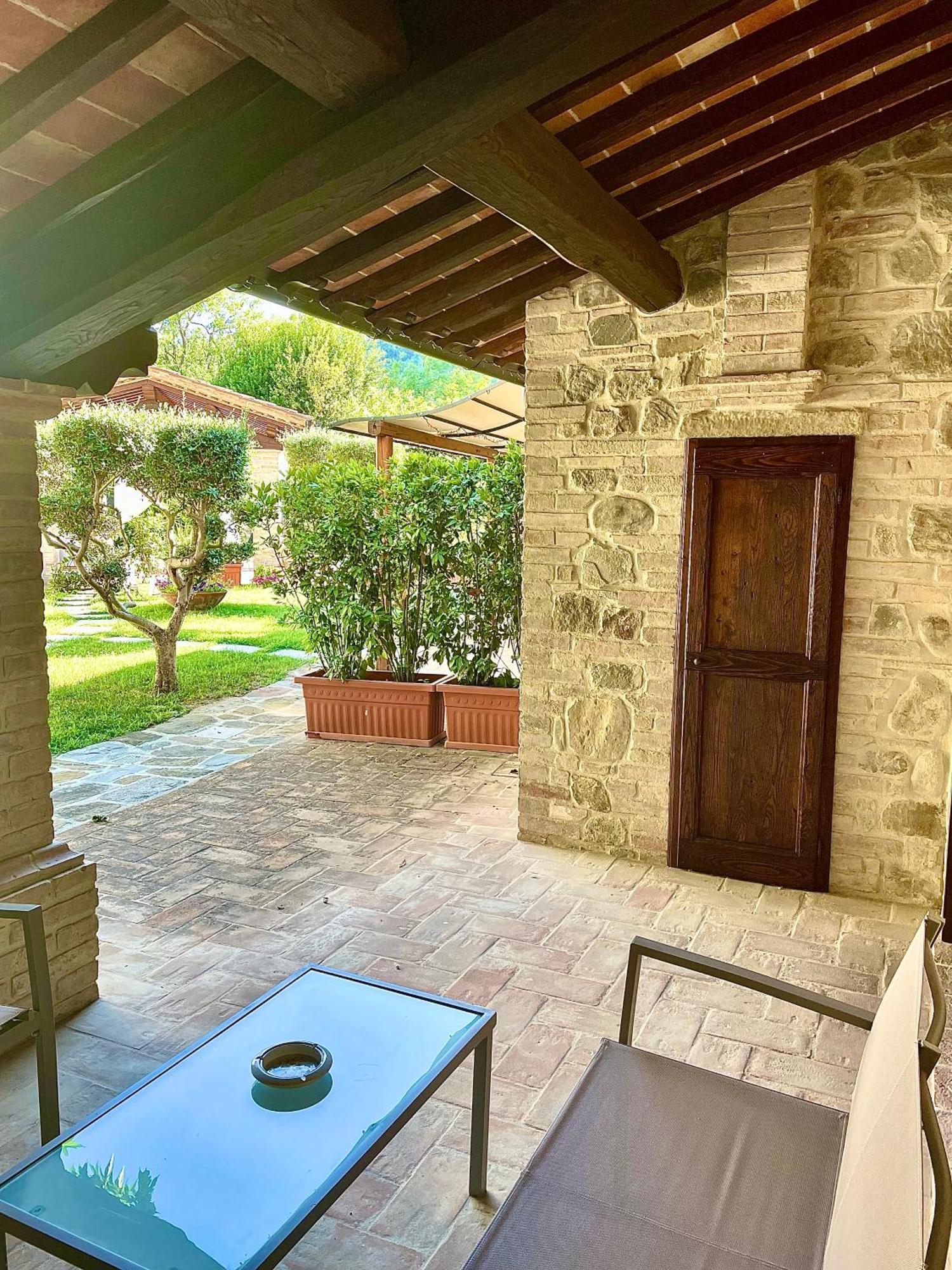Il Cortile Delle Rose Holiday House Perugia Zewnętrze zdjęcie