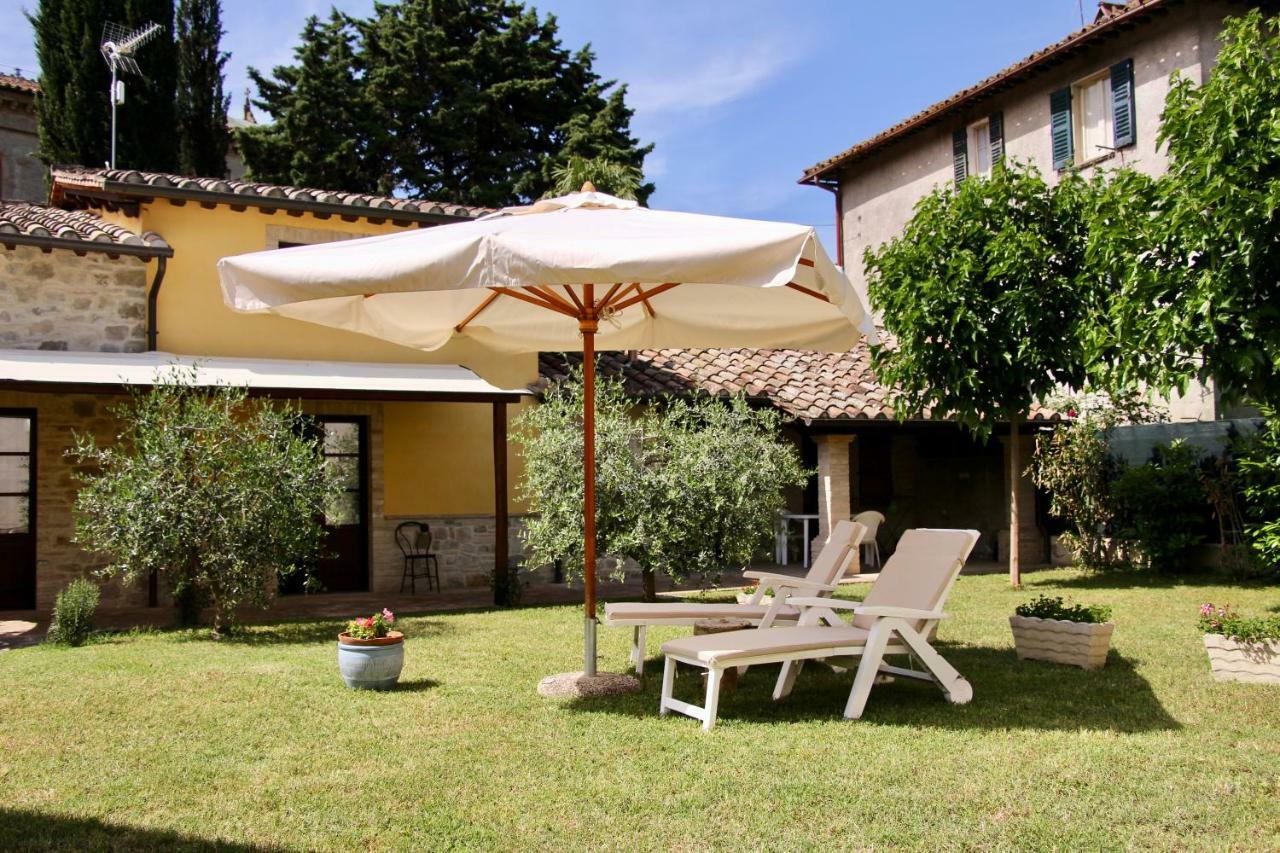Il Cortile Delle Rose Holiday House Perugia Zewnętrze zdjęcie